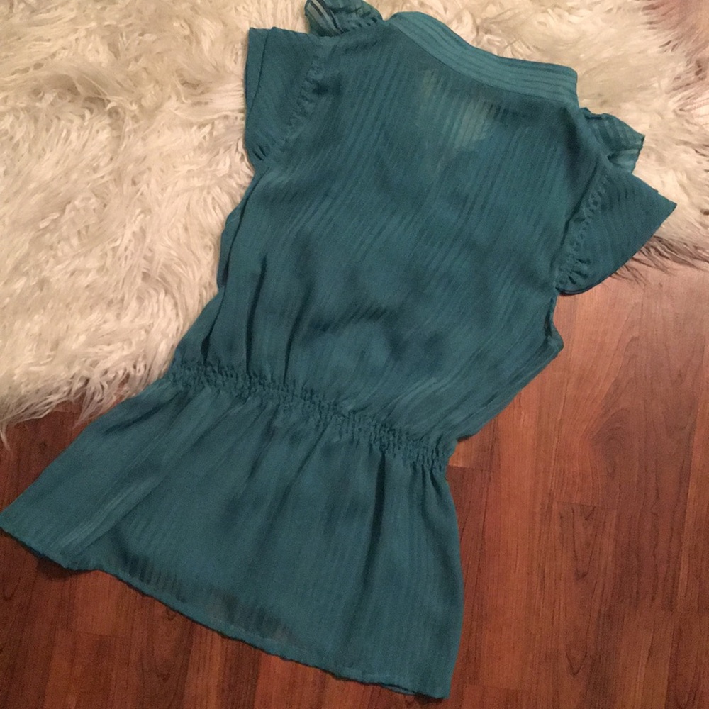 Ruffled sheer button up top - Picture 2 of 3